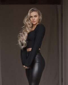 Anna Nystrom Height